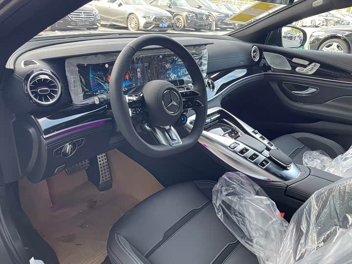 Фото 8 - Mercedes-Benz AMG GT