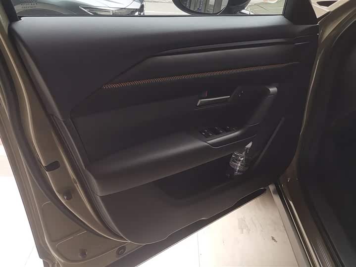 Фото 7 - Mazda CX-50