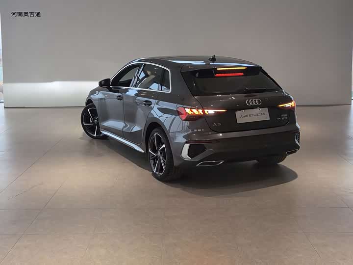 Фото 3 - Audi A3