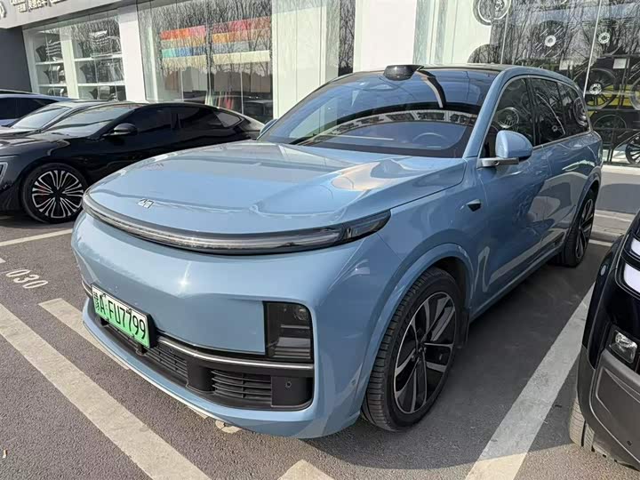 Фото 1 - LiXiang L9