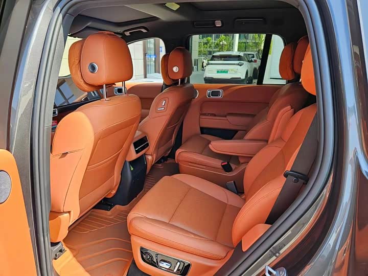 Фото 6 - LiXiang L8