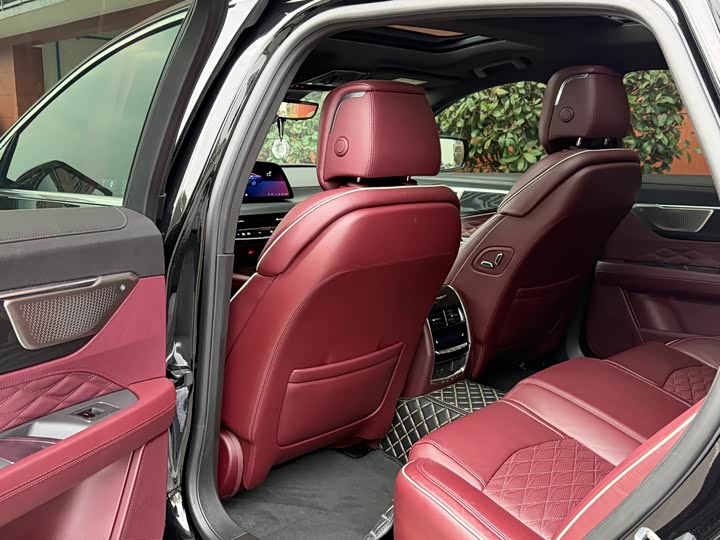 Фото 7 - Cadillac CT6