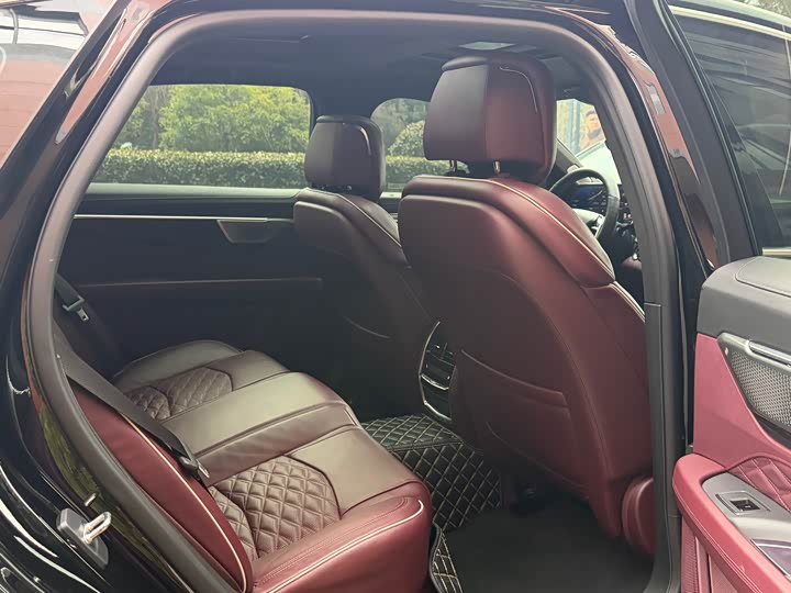 Фото 8 - Cadillac CT6