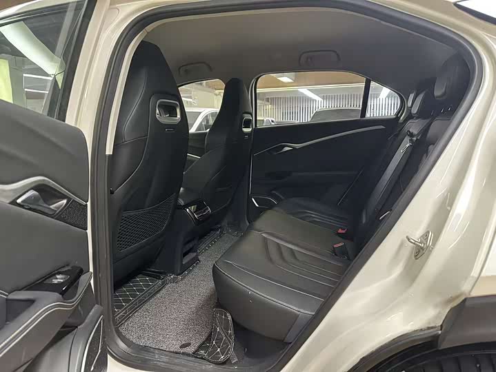 Фото 5 - Hozon U