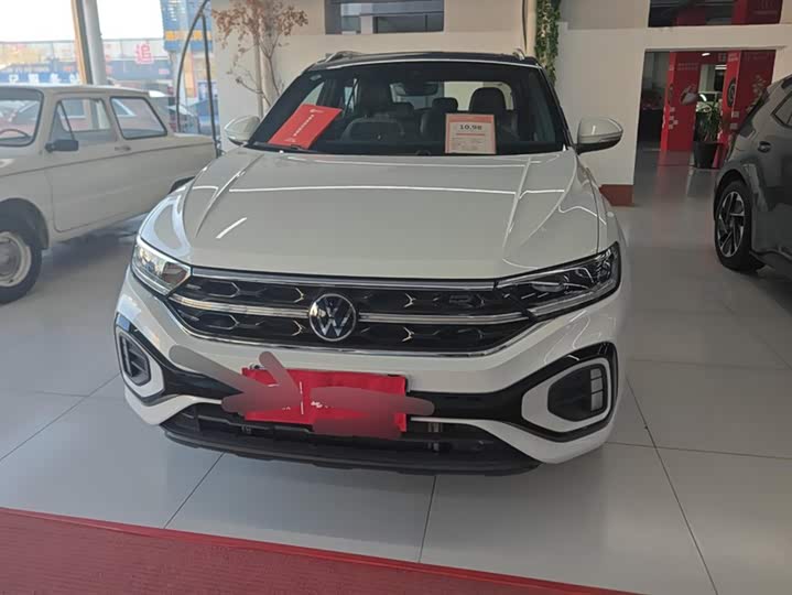 Фото 2 - Volkswagen T-Roc
