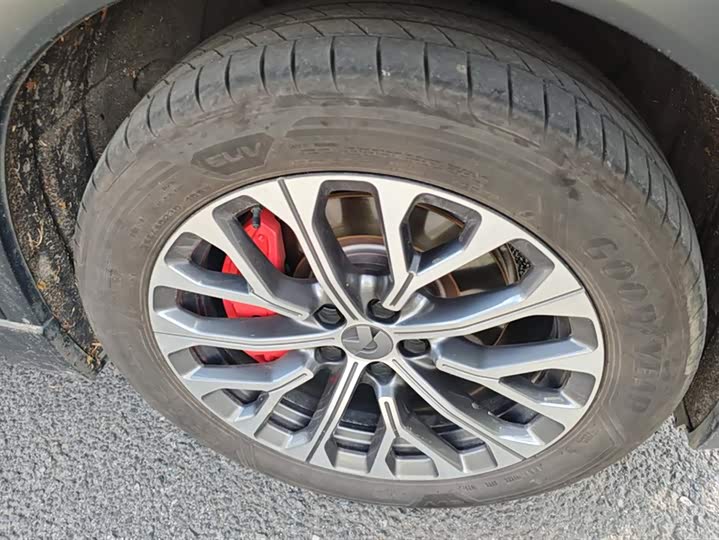 Фото 6 - Nio ES6