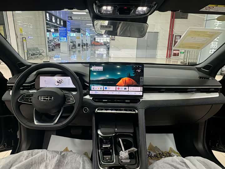 Фото 5 - Geely Preface