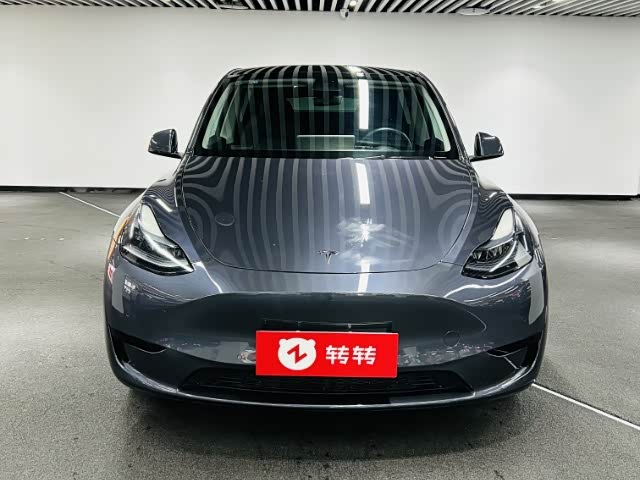 Фото 2 - Tesla Model Y