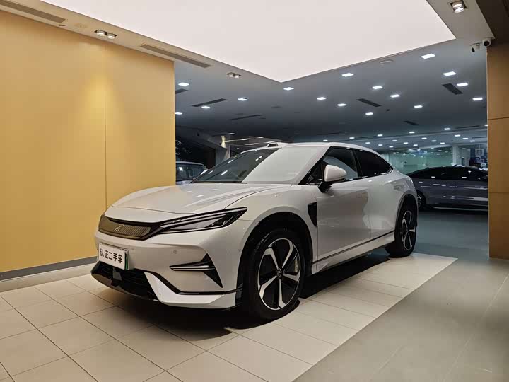 Фото 1 - BYD Song L