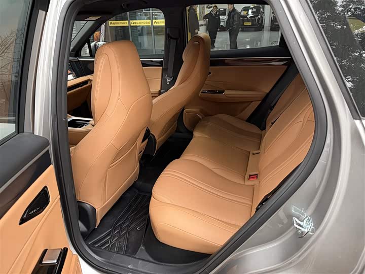 Фото 4 - Geely Galaxy L7