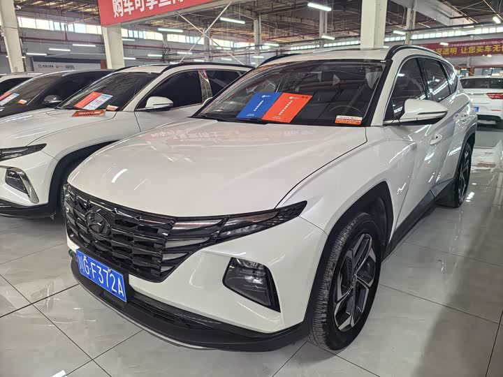 Фото 1 - Hyundai Tucson L