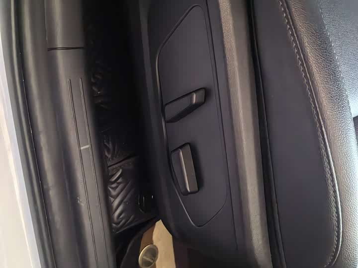 Фото 7 - Hyundai Tucson L