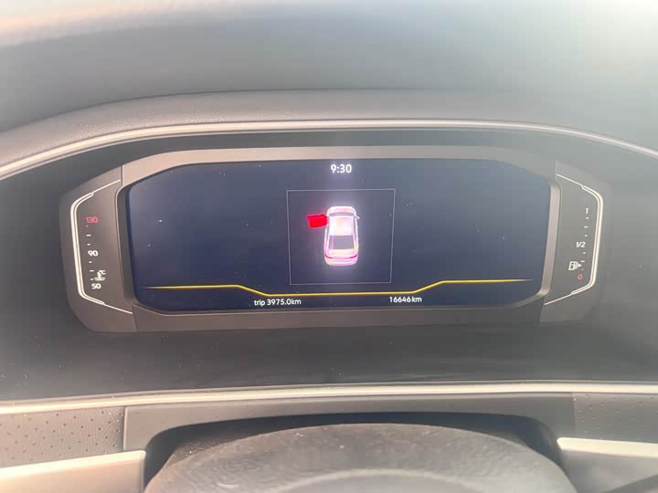 Фото 8 - Volkswagen Lavida