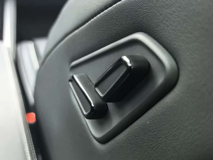 Фото 6 - Volkswagen Magotan