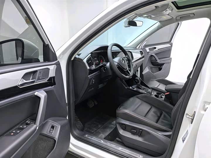 Фото 7 - Volkswagen Tayron