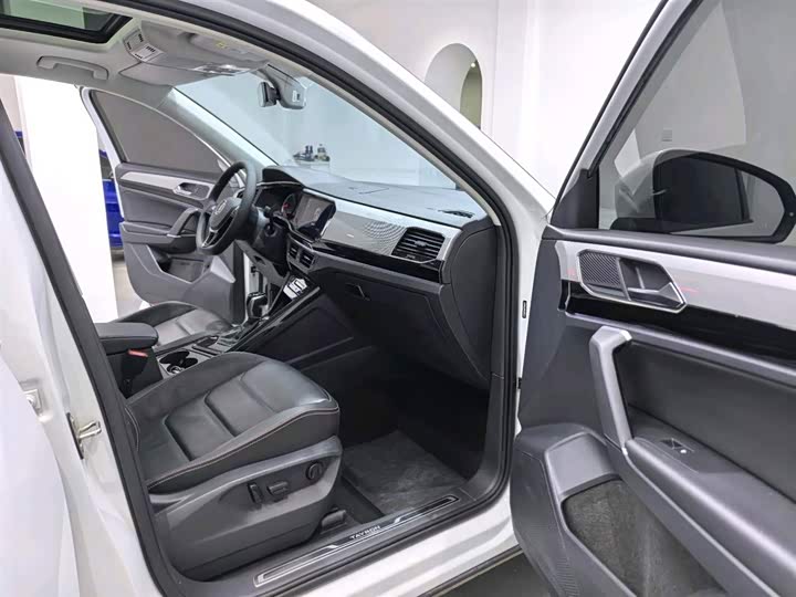 Фото 8 - Volkswagen Tayron