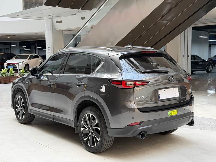 Фото 4 - Mazda CX-5