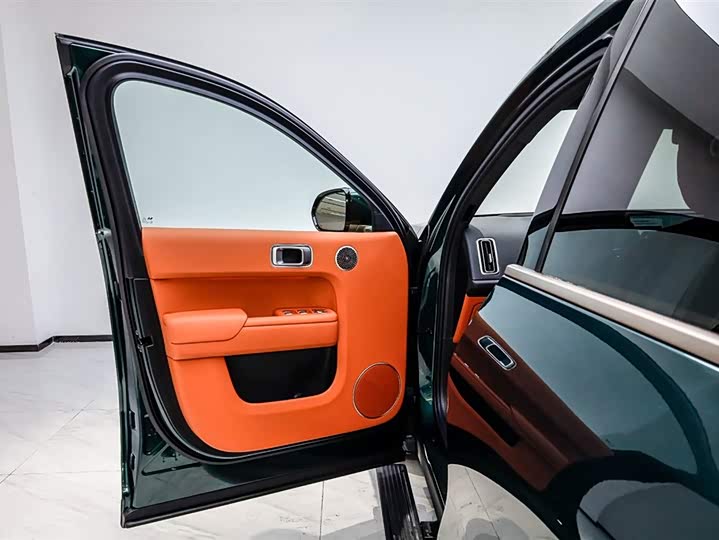 Фото 8 - LiXiang L9