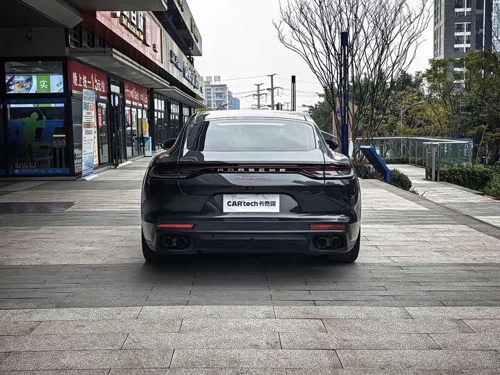 Фото 6 - Porsche Panamera