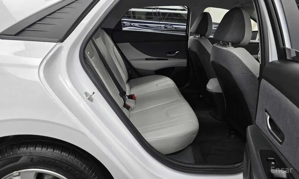 Фото 12 - Hyundai Avante