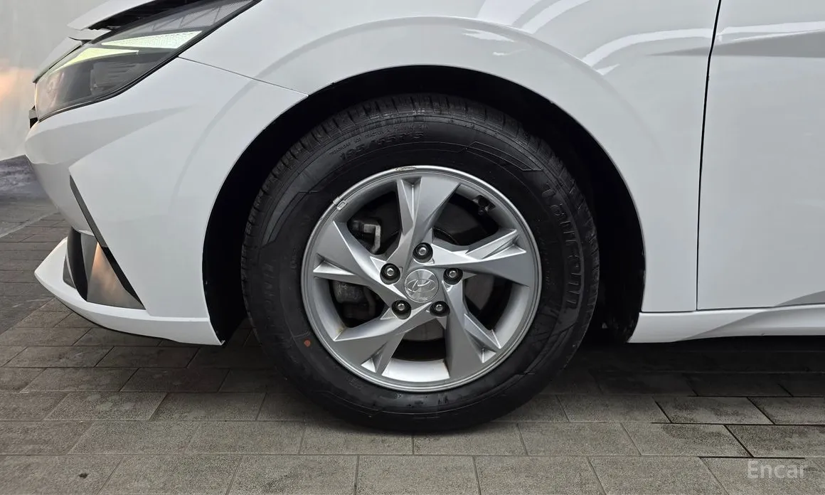 Фото 5 - Hyundai Avante