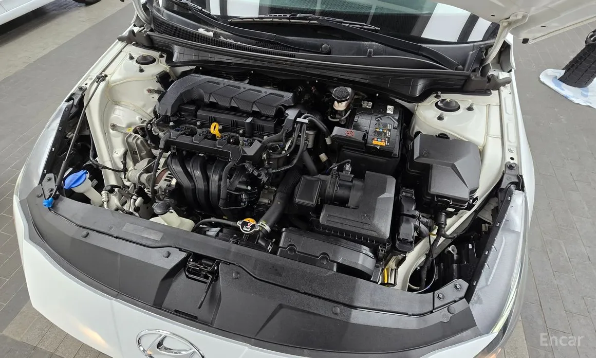 Фото 6 - Hyundai Avante