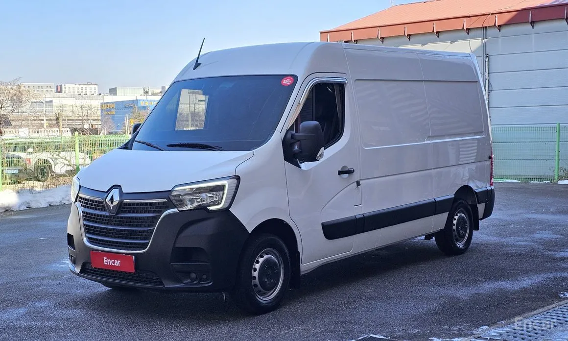 Фото 1 - Renault Master