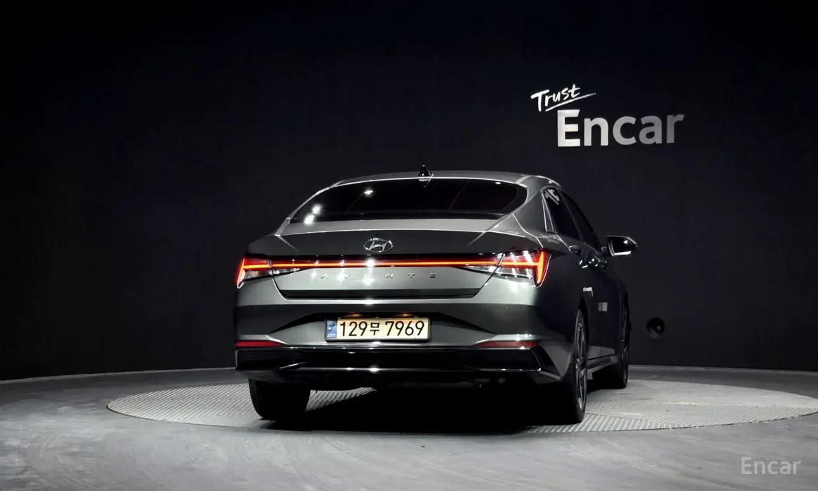 Фото 4 - Hyundai Avante