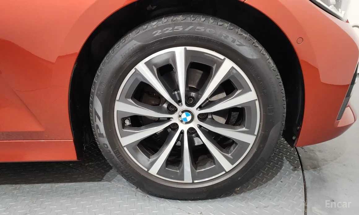 Фото 5 - BMW 3 Series