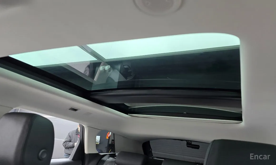 Фото 18 - Land Rover Range Rover Evoque