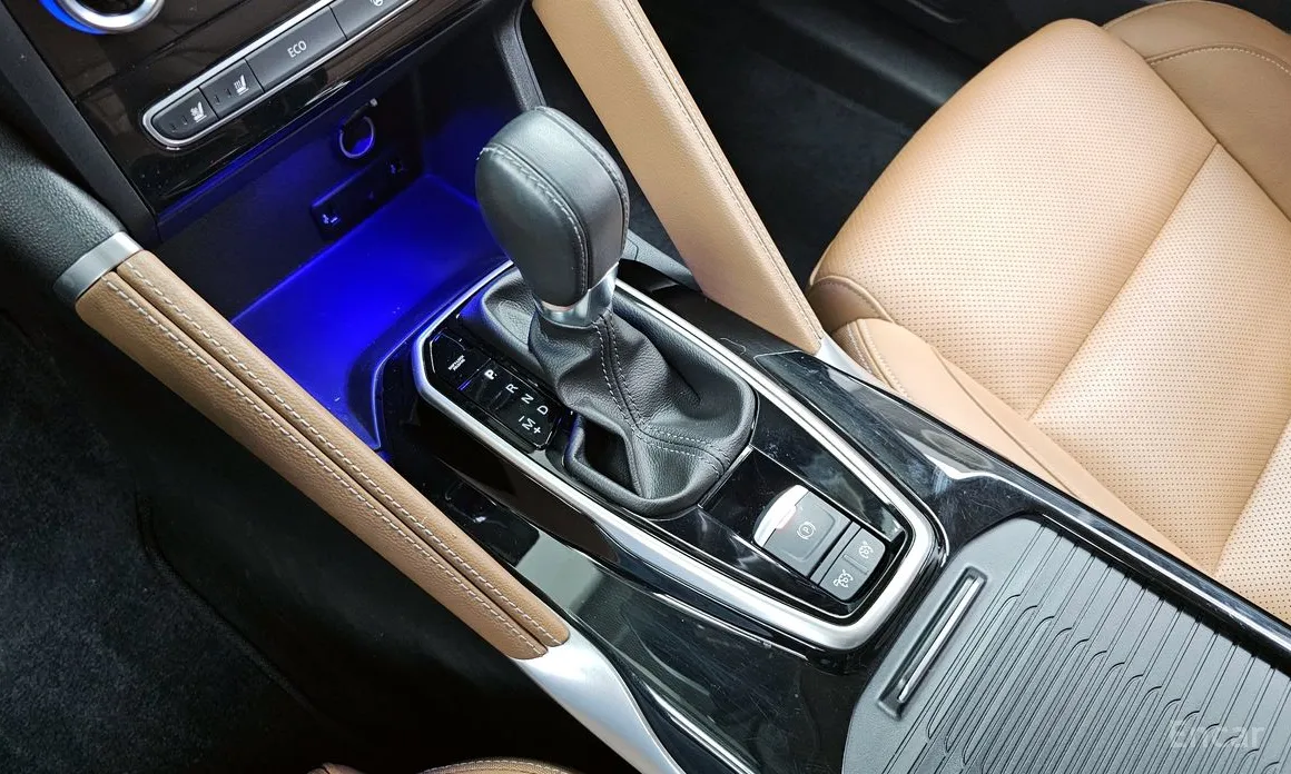 Фото 9 - Renault QM6