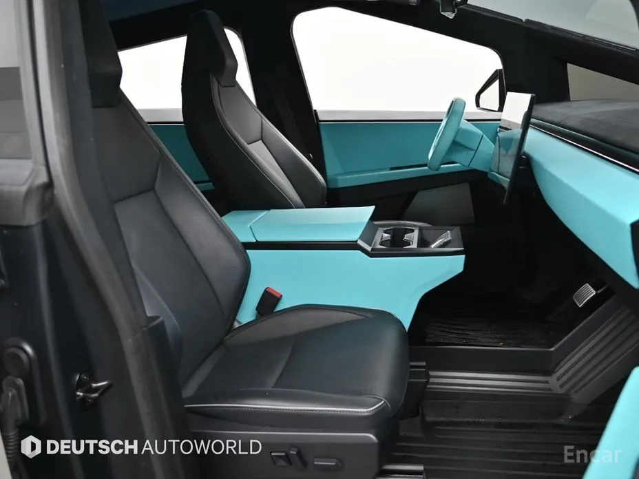 Фото 10 - Tesla Cybertruck