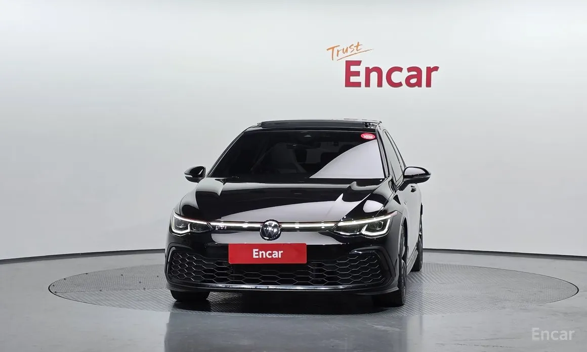 Photo 3 - Volkswagen Golf