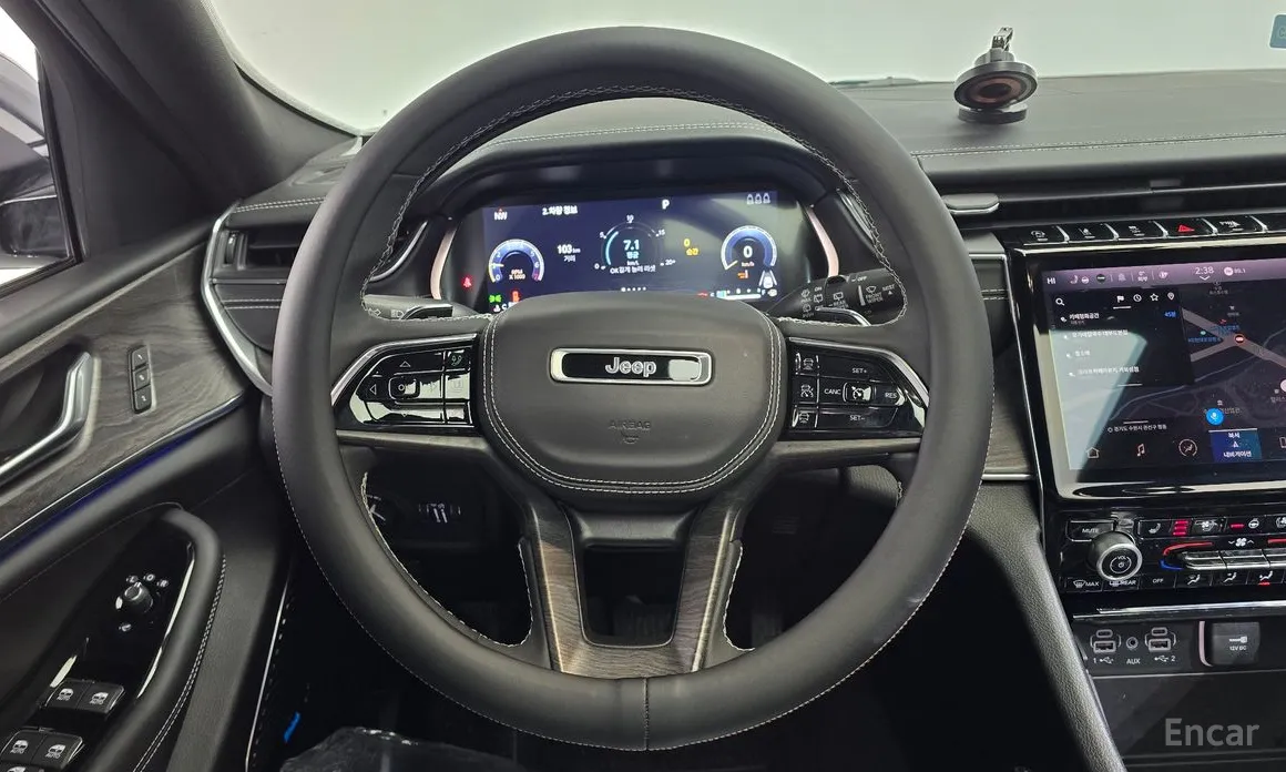 Фото 13 - Jeep Cherokee