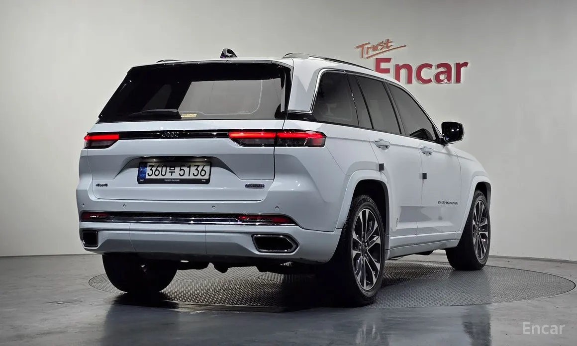 Фото 2 - Jeep Cherokee