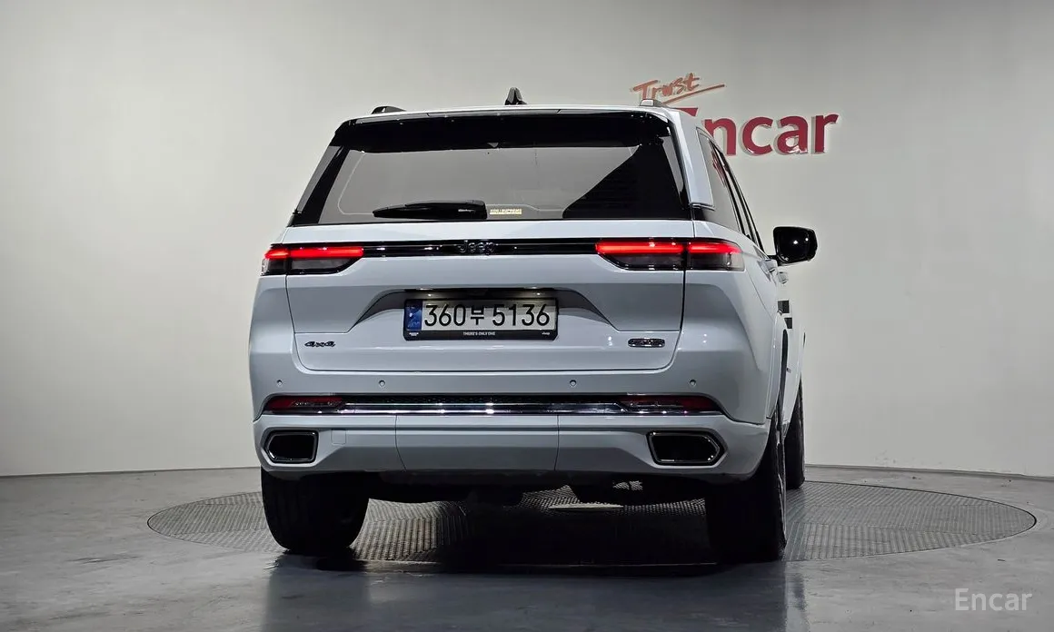 Фото 4 - Jeep Cherokee