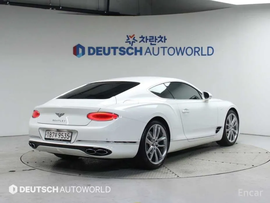 Фото 2 - Bentley Continental GT