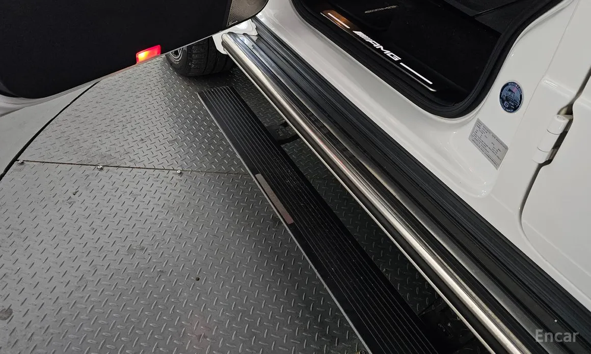 Фото 20 - Mercedes-Benz G-Class