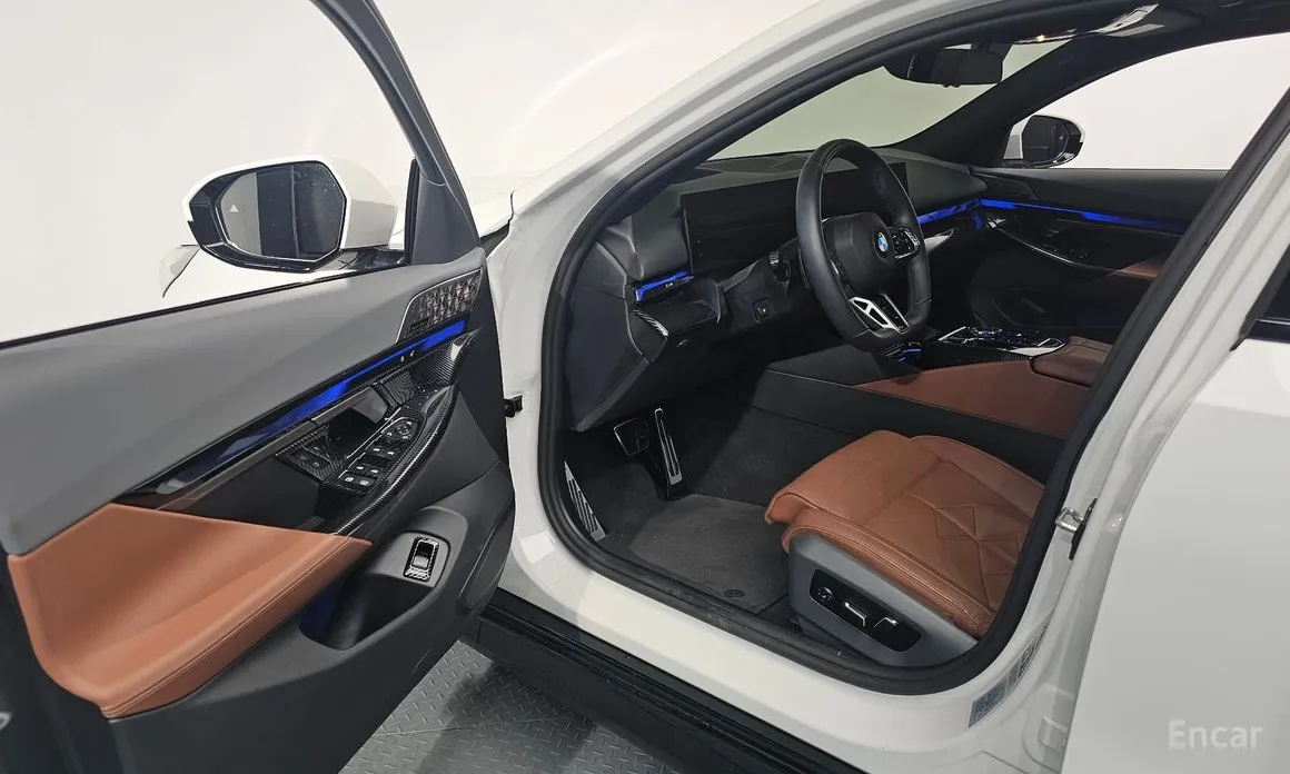 Фото 10 - BMW 5 Series