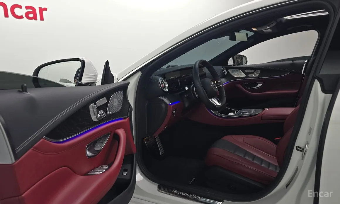 Фото 10 - Mercedes-Benz CLS-Class