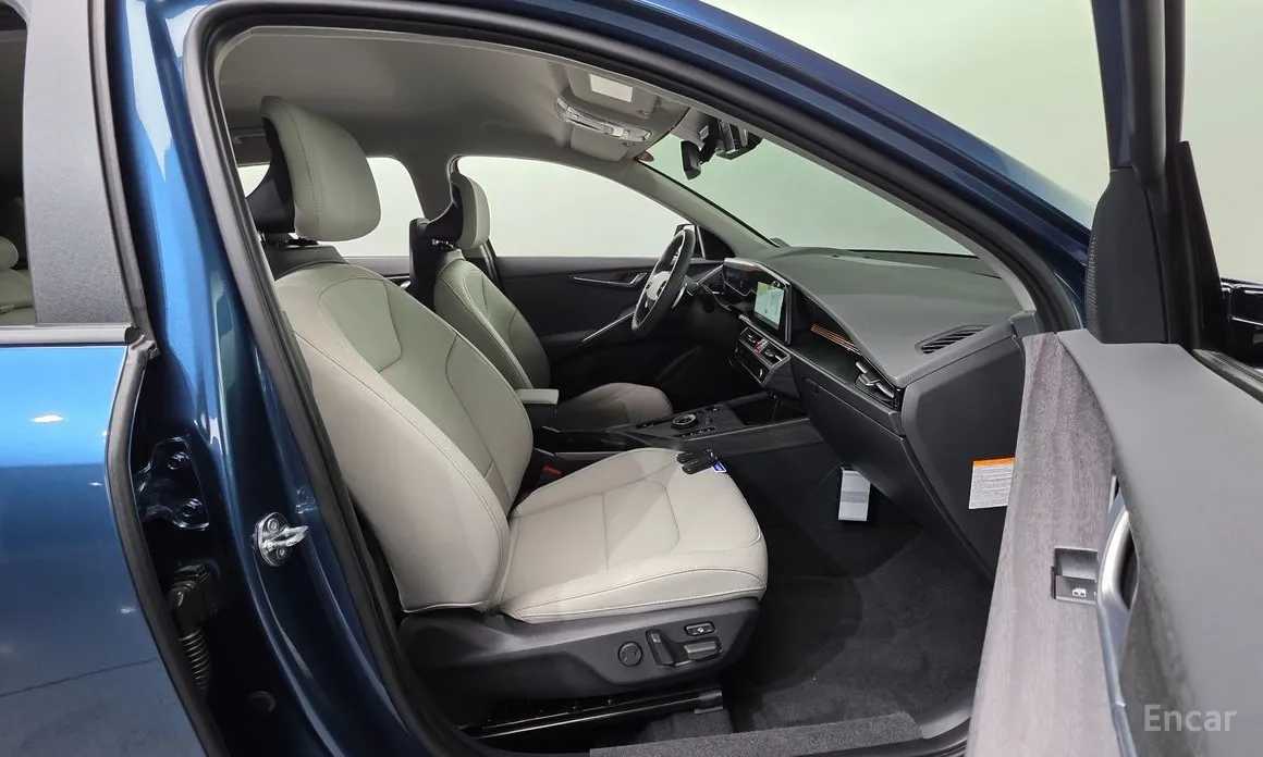 Фото 10 - Kia Niro