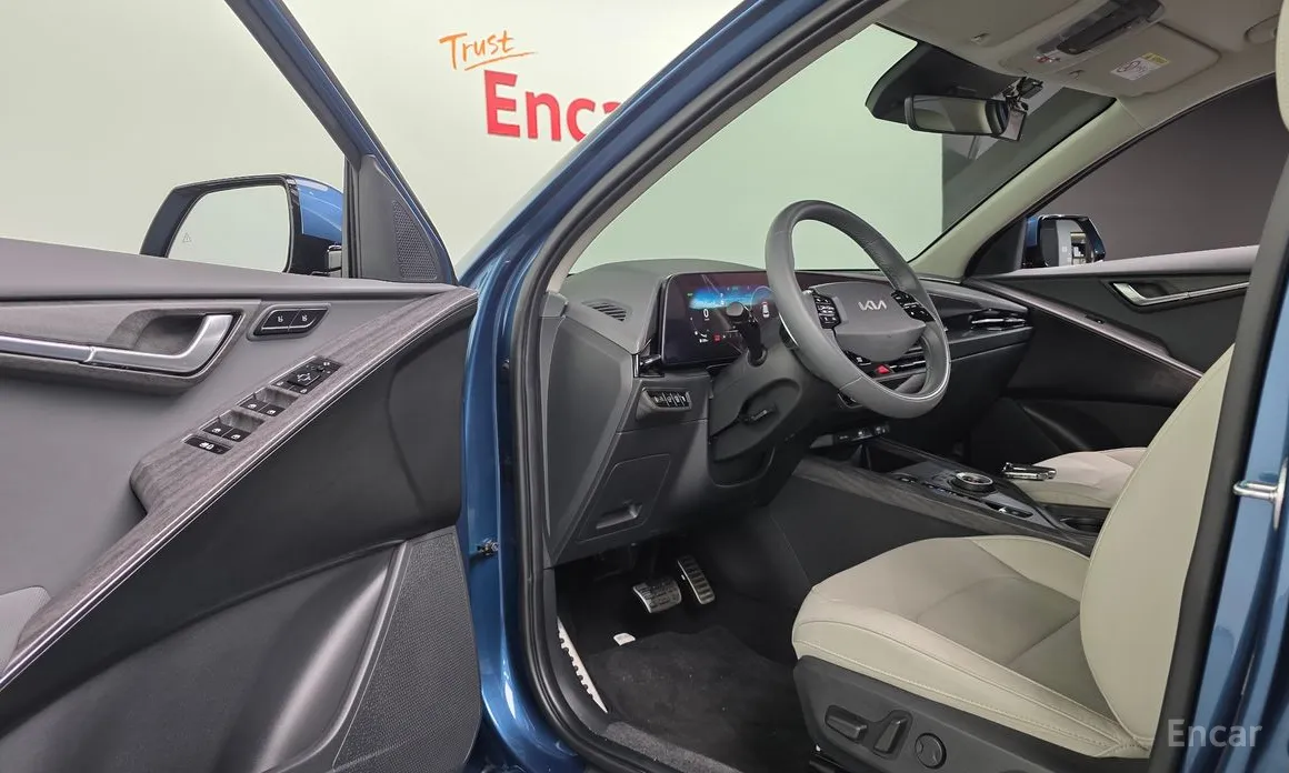 Фото 12 - Kia Niro