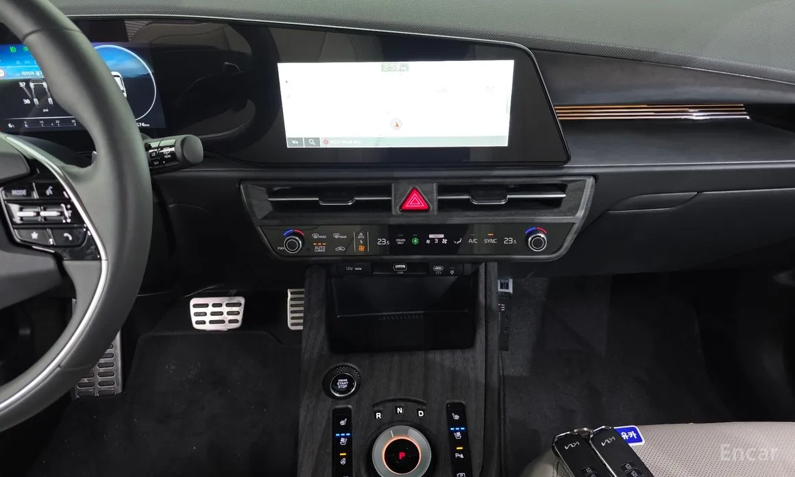 Фото 15 - Kia Niro