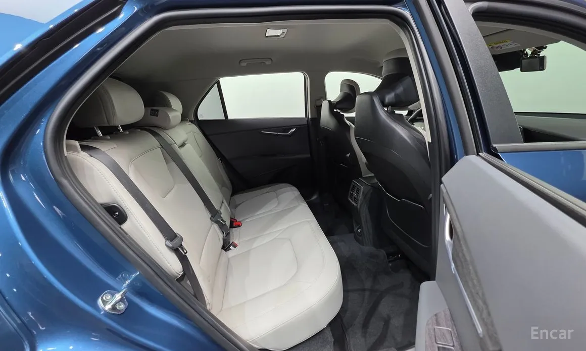 Фото 19 - Kia Niro