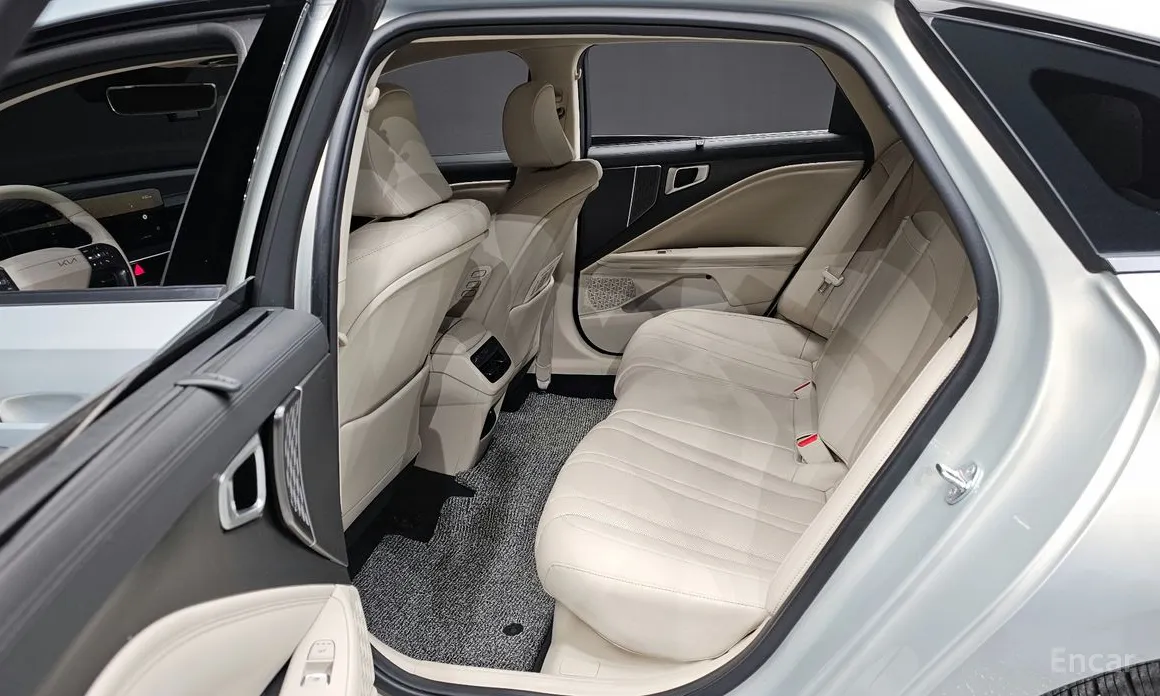 Фото 11 - Kia K8