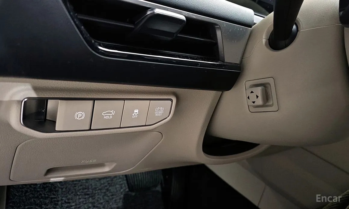 Фото 13 - Kia K8