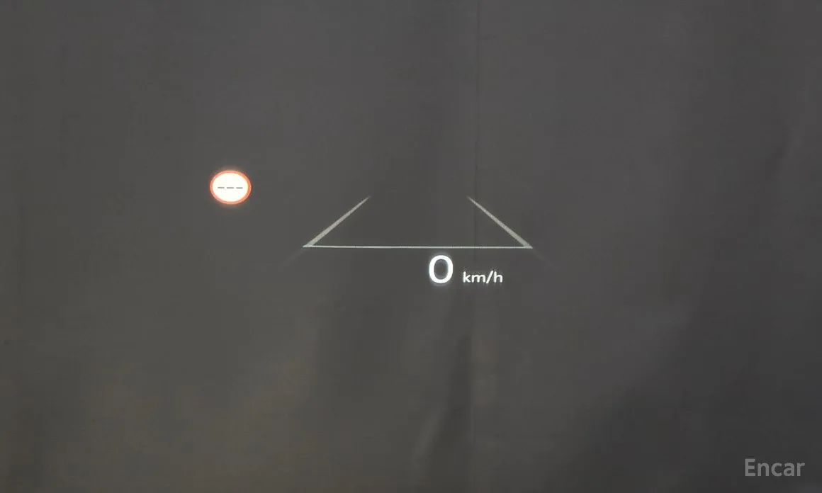 Фото 18 - Kia Carnival