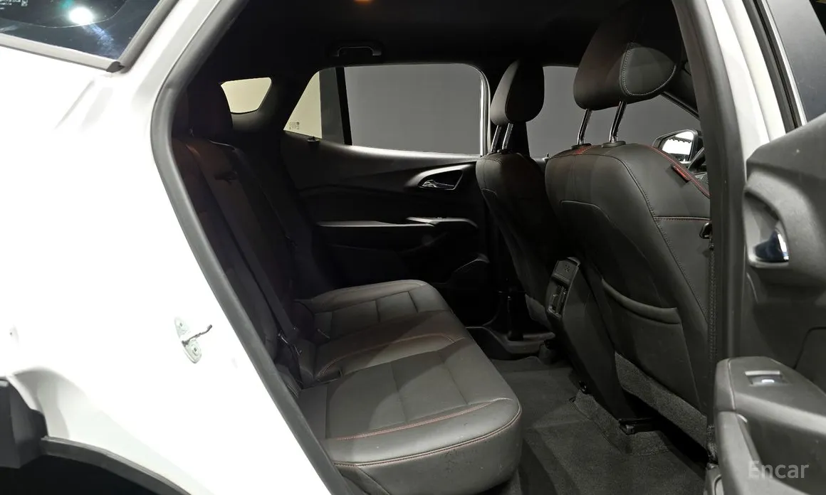 Фото 12 - Chevrolet Trax