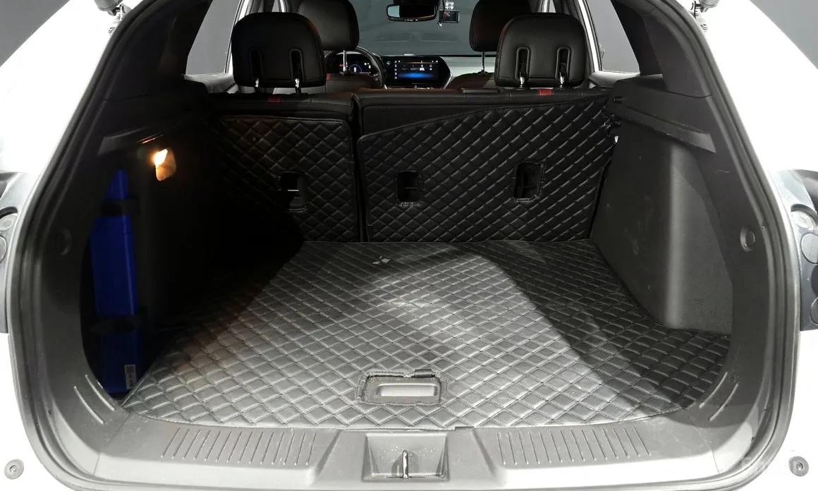 Фото 19 - Chevrolet Trax