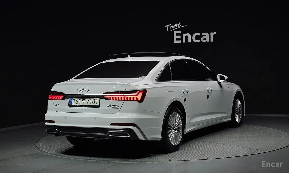 Audi A6 2019 45 TFSI Quattro Premium
